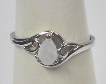 Anillo de ópalo natural en plata de ley 925