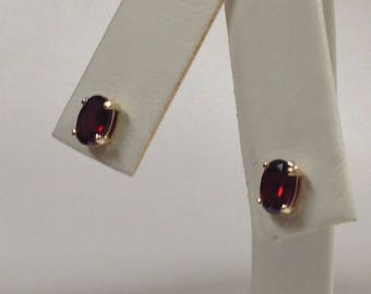 Natürliche Granat Ohrstecker Massiv 585 Gelbgold