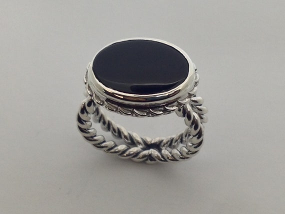 Black Onyx Ring in 925 Sterling Silver