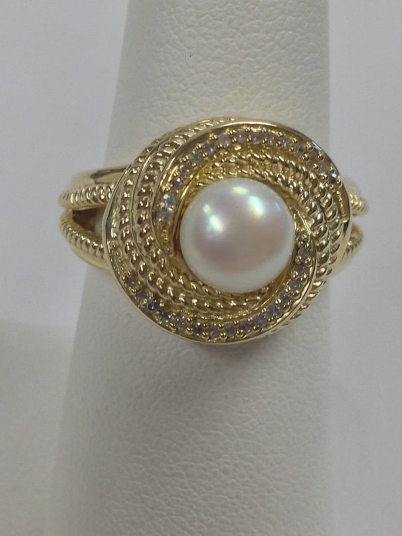 Cultured Freshwater Pearl with Natural Diamond Ring 925 Sterling Silver Yellow Gold Plated