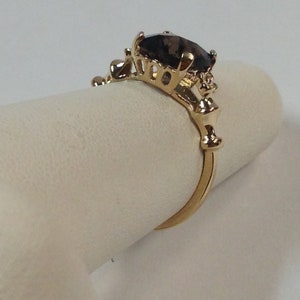 Anillo de cuarzo ahumado en oro amarillo macizo de 14 kt imagen 4