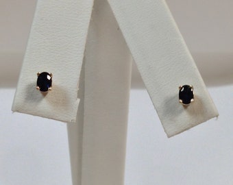 Natural Sapphire Stud Earrings Solid 14kt Yellow Gold