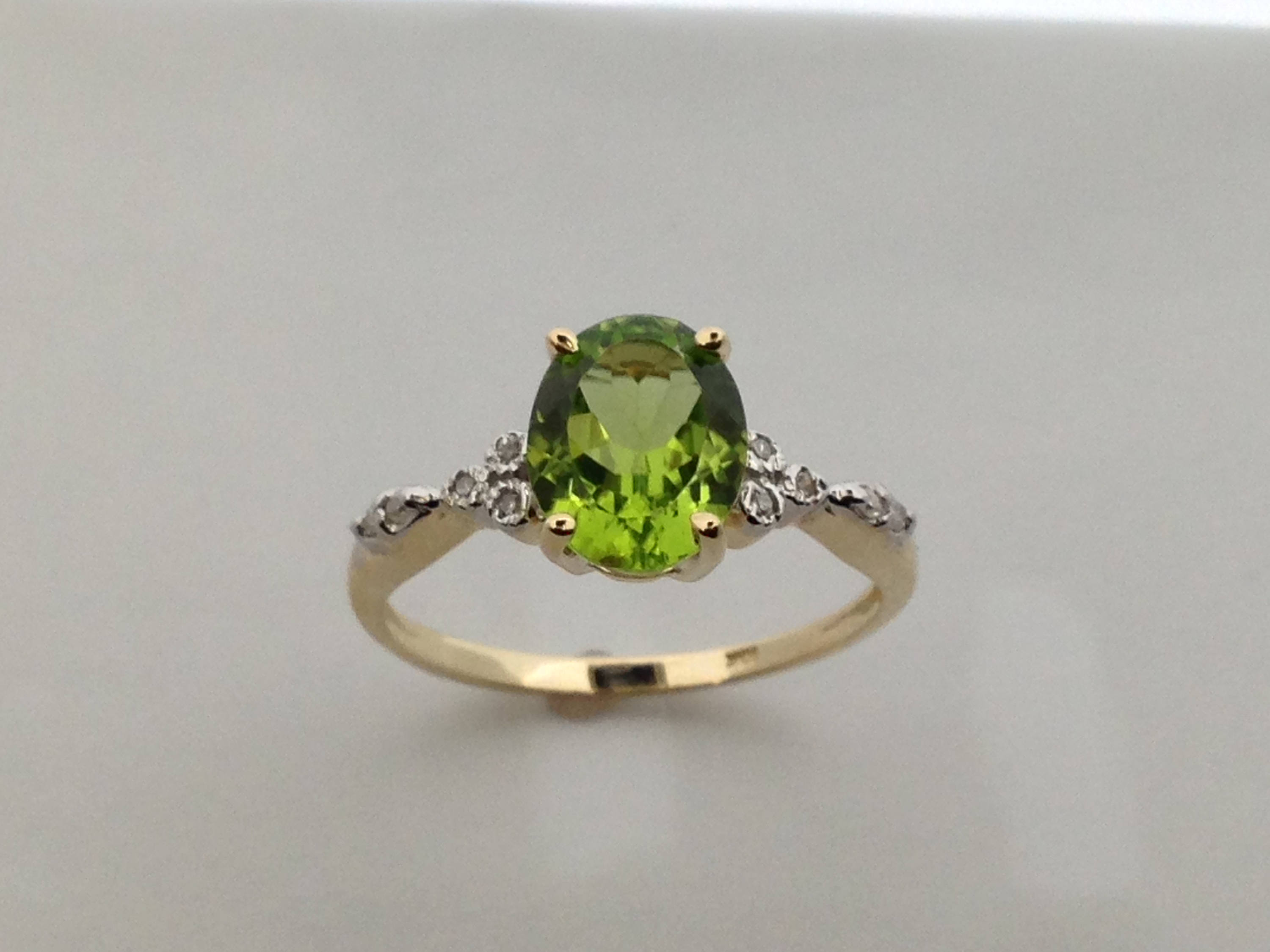 Natural Peridot with Natural Diamond Ring Solid 14kt Yellow Gold