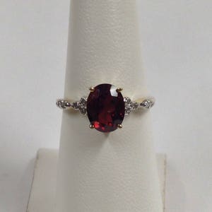 Natural Garnet with Natural Diamond Cluster Ring Solid 14kt Yellow Gold