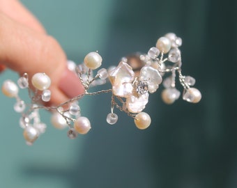 Bridal Bracelet, Wedding Bracelet, Freshwater Pearls Bracelet, Keshi Pearls Flower Jewelry,  Women Gift, Bridsmaide Gift, Beach Wedding