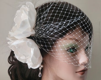 Bridal Bandeau Birdcage Veil, Bridal Hair Piece,  Flower Clips, Ostrich Feathers, Wedding Set, Ivory, White, Cream Colors