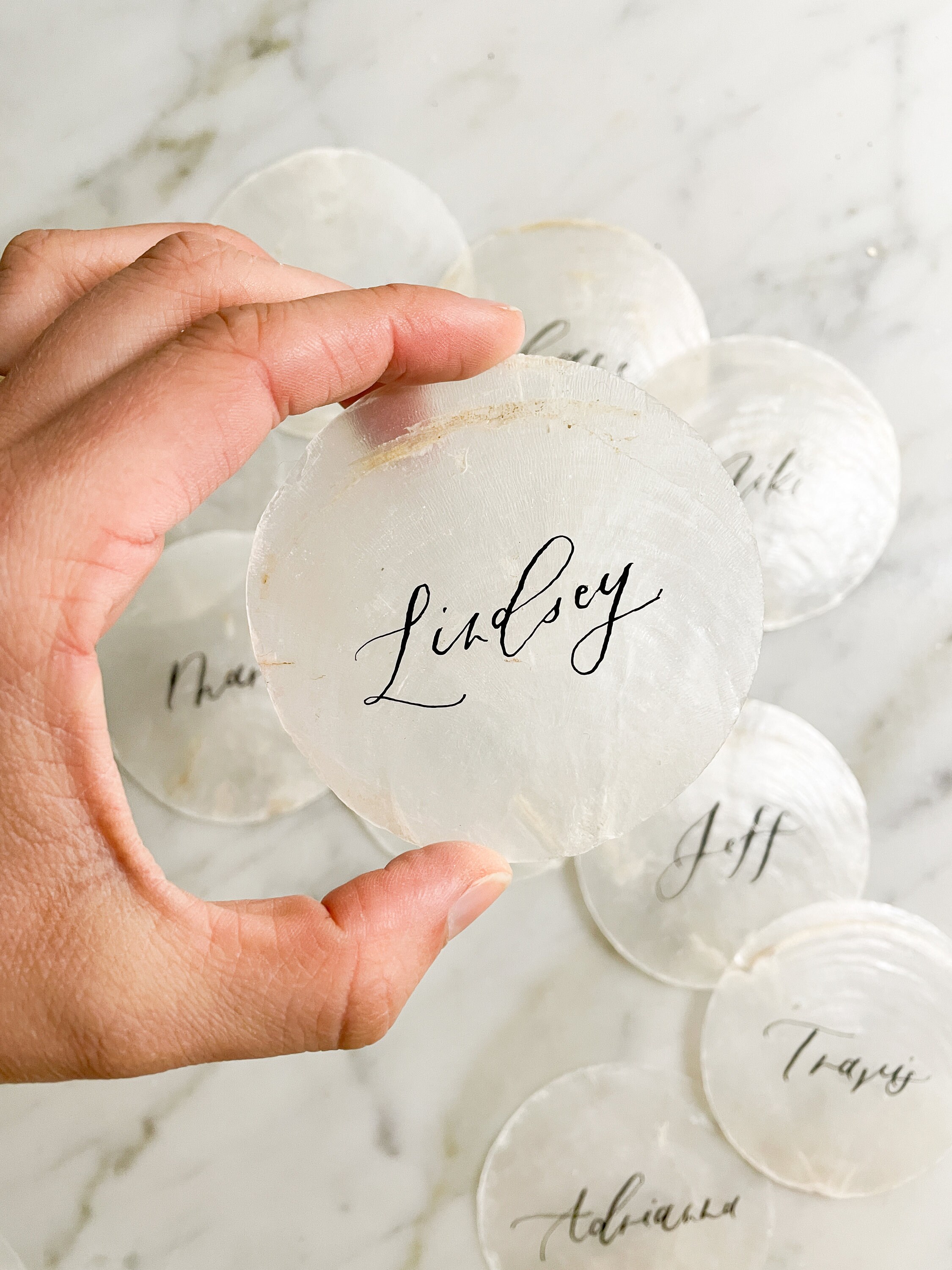 Shell Place Cards Escort Cards Capiz Shells Beach Wedding Etsy 日本