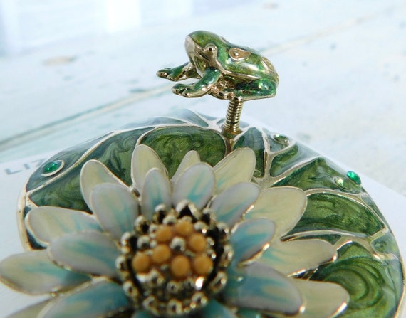 Liz Claiborne Brooch - Enamel Frog On Lily Pad Wi… - image 7