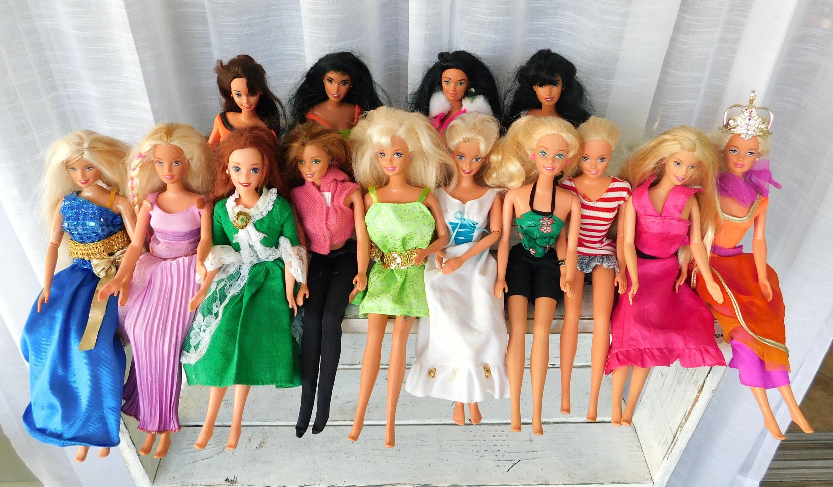 BARBIE, Barbie Dolls, Chic Dress, Mattel, NRFB, 