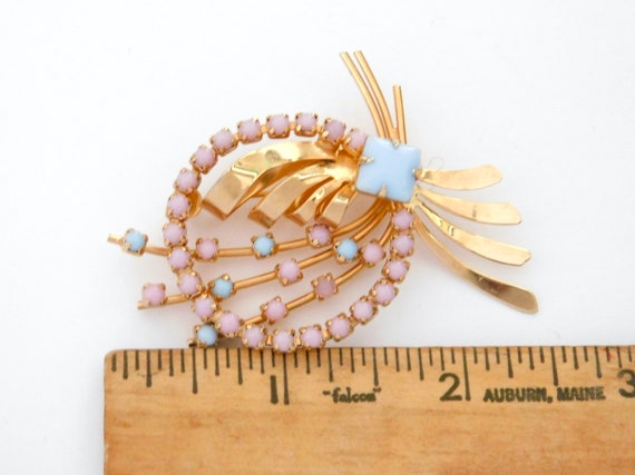 Vintage Pastel Pink And Blue On Goldtone Brooch B… - image 3