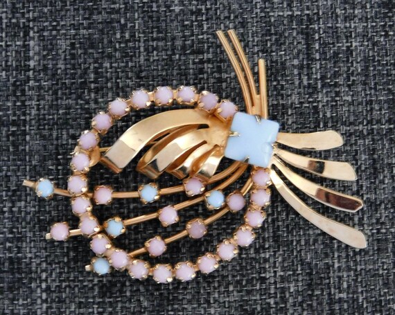 Vintage Pastel Pink And Blue On Goldtone Brooch B… - image 2