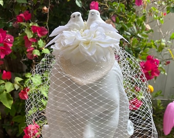 White Lovebird on flower Teardrop Fascinator Dove Sinamay Bridal Wedding Veil Retro Vintage Inspired Repro