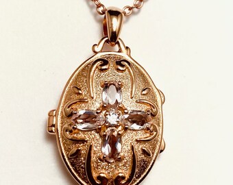 Fancy Locket - Etsy
