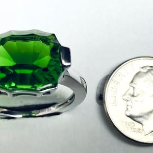 R4550G Victorian Style Mt St Helens Green Helenite May Birthstone ...