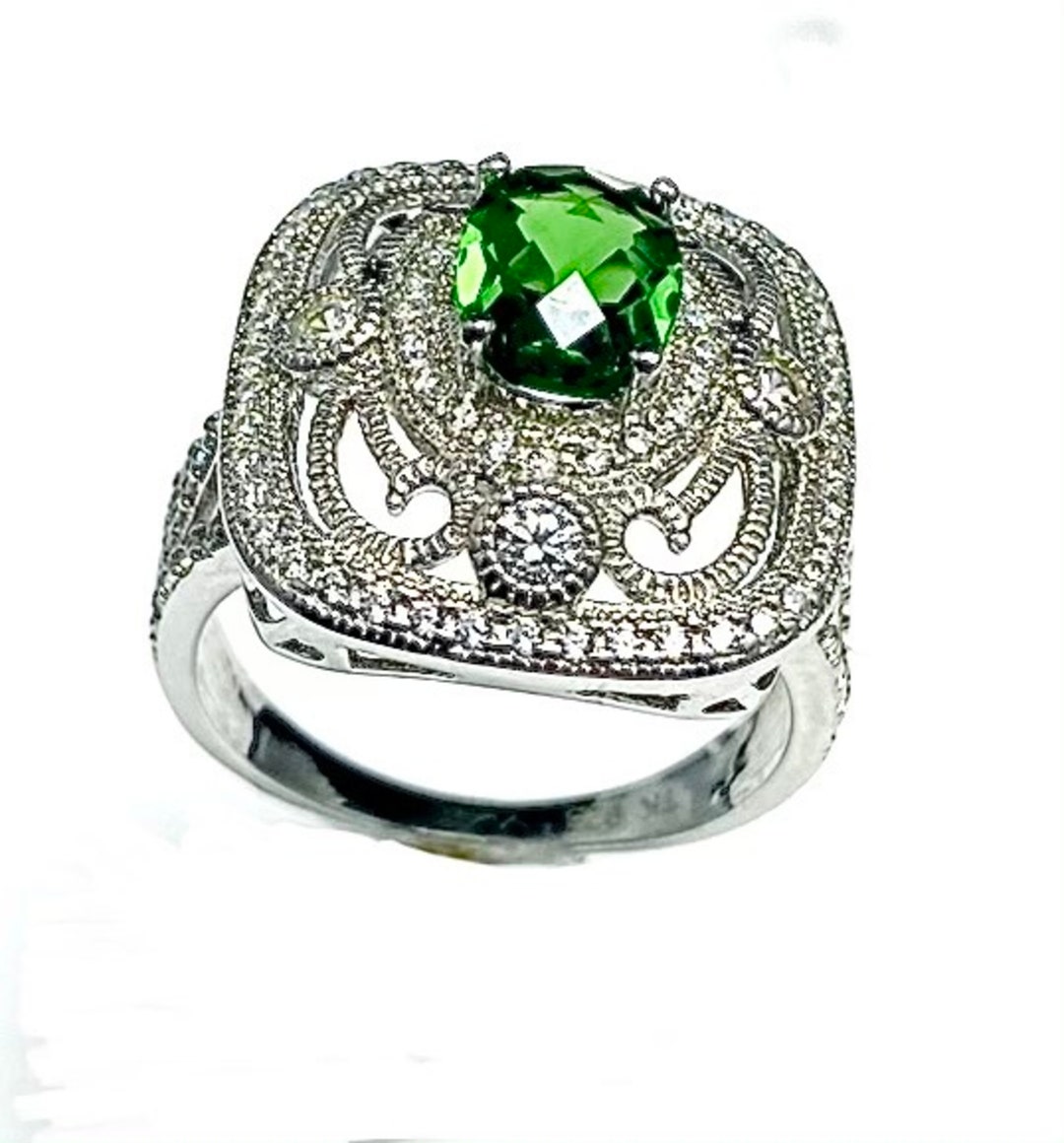 Helenite Rings R4532 Victorian-style Mt St Helens Green Helenite May Birthstone Oval ...
