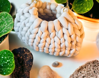 Gruba bawełniana torba wykonana ręcznie w kolorze beżowym