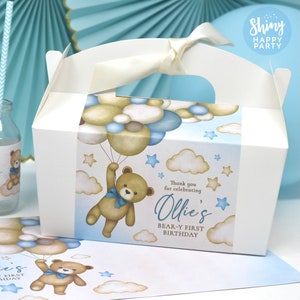 BLUE RIBBON BEAR Personalisierte Party Box - Fügen Sie passendes Papier hinzu, um Ihr Partydekor zu koordinieren - Tischeinstellungen Geschenktüten Geburtstagsaufkleber
