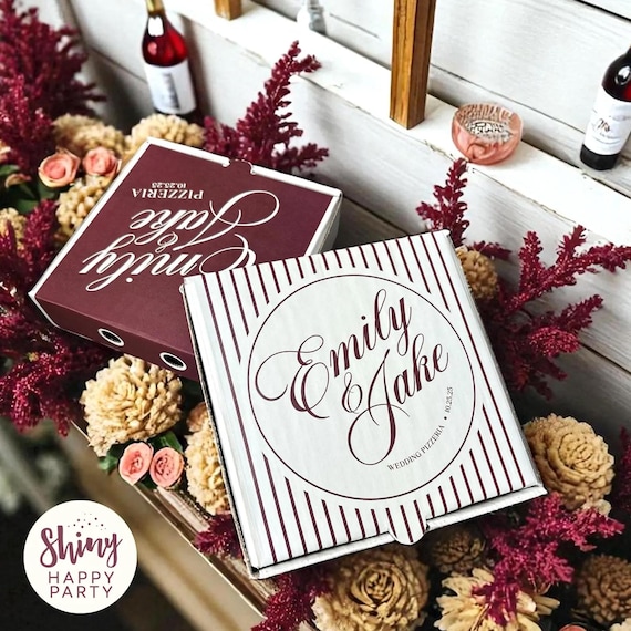 Personalised Wedding Pizza Box – 7" Treat & Graze Box Winter Berries Maroon Pizzeria Favour Boxes Wedding Reception Late-Night Food Station