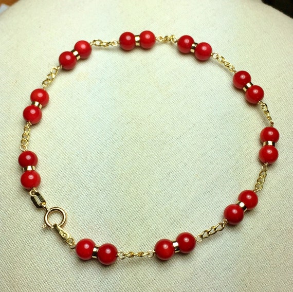 14k solid yellow gold lightweght natural Red Coral bracelet 8 | Etsy