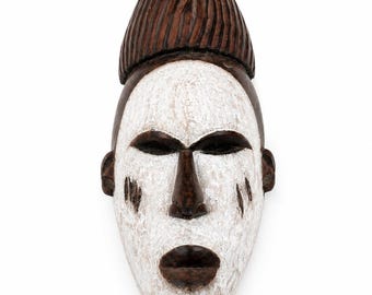 African Wooden Mask | Vintage Style Tribal Wall Decor | Hand Carved African Art | Afrocentric Home Decor | Cultural Heritage Gift