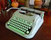 SORRY, SOLD Hermes 3000 Typewriter, 1963 Techno Font Superior, original, as-new condition. Fully Serviced with new platen. Guaranteed.