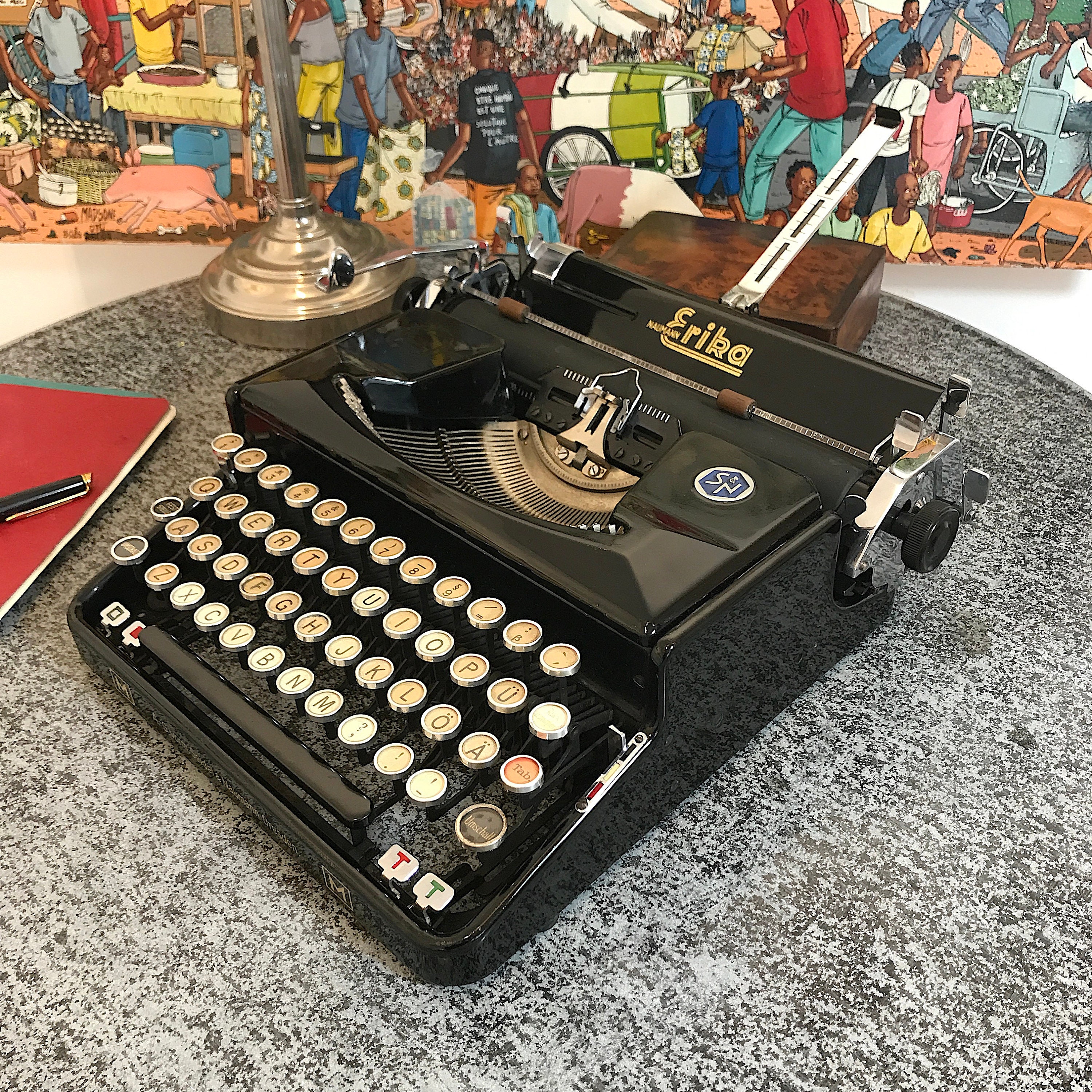 The Fabled Erika Model M Typewriter From 1939 With QWERTY Keyboard