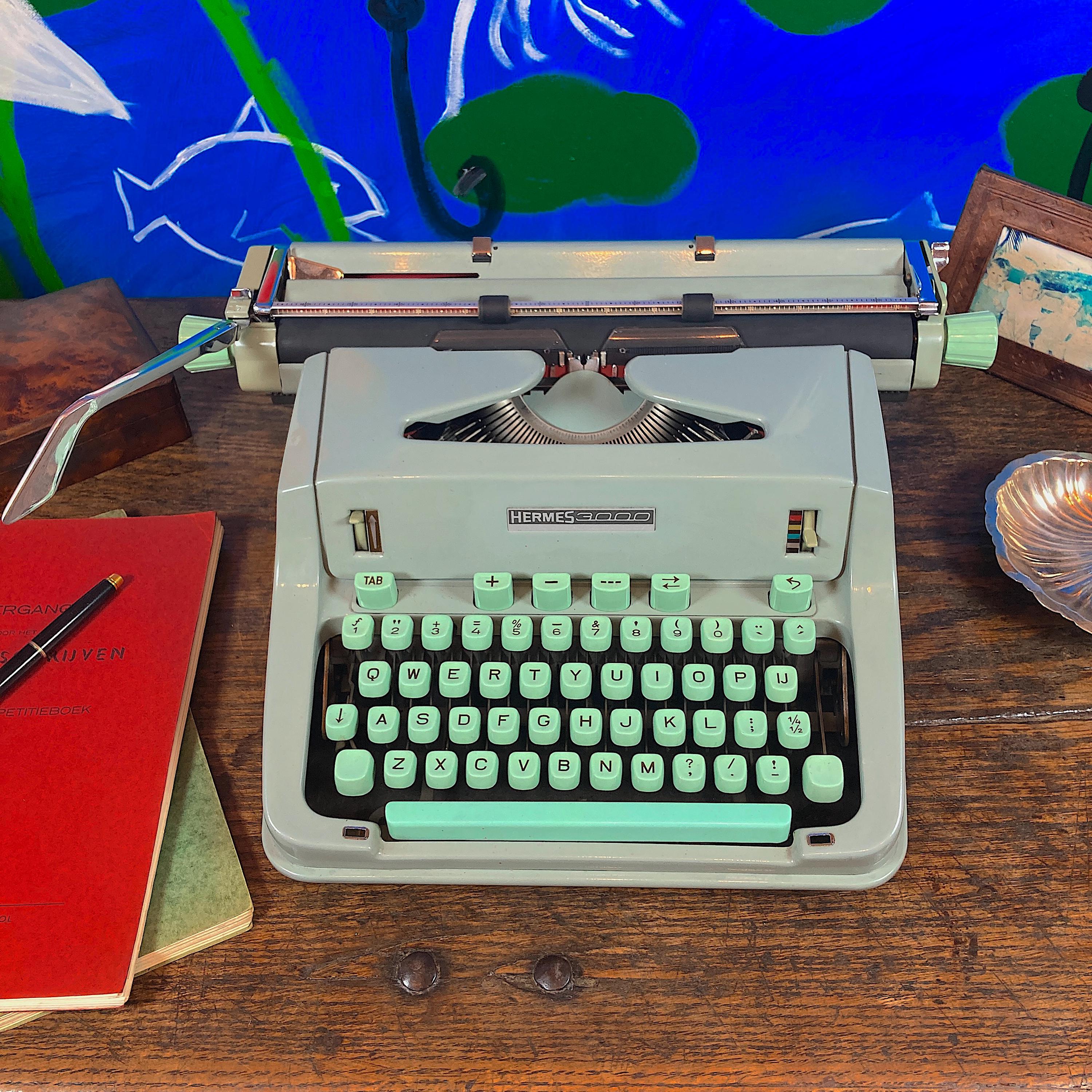 Hermes 3000 typewriter - Etsy 日本