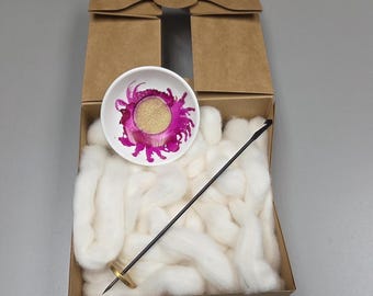 Cotton Fiber Kit. Natural Upland Cotton. Hand-Painted Porcelain Support Bowl and Brass Tahkli Spindle. (SK26)