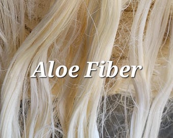 Paquete de fibra de aloe vera. 28 g. Fibra 100 % natural. Ideal para cestería, tejido, artes textiles, etc.