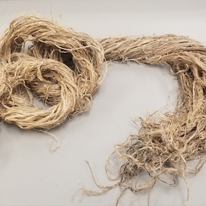 Hemp Strick, 6 oz, Long Fiber Bundle, &quot;Hand of Hemp&quot;, Himalayan Hemp 100% Vegetable Fiber, Great for Basketry, Knitting, Weaving, Fiber Arts
