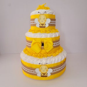 Mom To Bee Diaper Cake, Baby Shower Gift, Decoration, Baby Shower Centerpiece, Yellow Cake, Newborn, Neutral, Boy, Girl, Surprise, Party