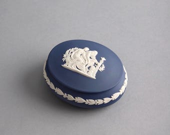 Dark Blue Wedgwood Jasperware Oval Trinket Box Lidded England