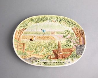 Large Beatrix Potter Peter Rabbit 3D Serving Platter: Collectable Home Decor