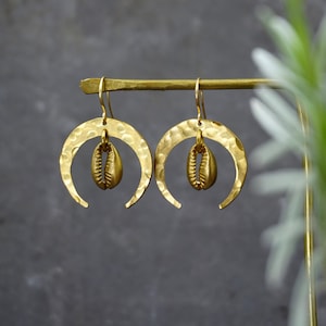 Cowrie Shell Earrings, shell earrings gold cowrie shell brass earrings beach earrings boho earrings bohemian earrings hippie earrings