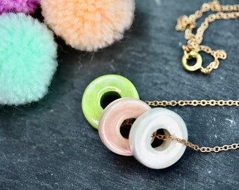 Collier Sweetie, bijoux de couleur pastel, collier de bonbons, collier pastel de bonbons, collier mignon pastel, collier de Pâques pour enfants pastel.