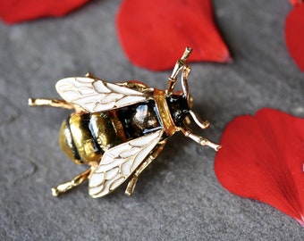 Bee pin, can be used as a craft embelishment, bee brooch  jewelry gold bee gold pin insect jewellery fly pin boho pin bumble bee pin insect
