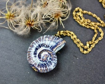 Keramische ammoniethangerketting, boho hippiesieraden