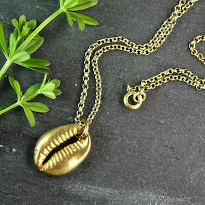 Large Cowrie shell, necklace shell necklace gold cowrie shell brass necklace delicate necklace boho necklace bohemian necklace hippie