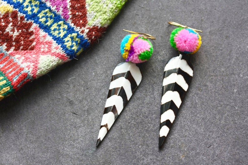 Pom pom earrings boho earrings festival earrings colourful earrings colorful earrings tribal earrings hippie earrings bohemian earrings image 2