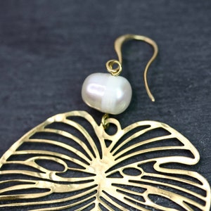 Gold Leaf Earrings with pearl finish, monstera earrings statement earrings big leaf earrings big gold earrings Etsy's Pick image 3