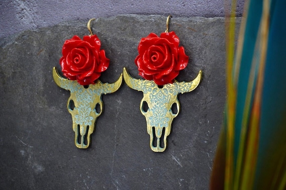 Large skull earrings, statement Frida halloween statement earrings skull earrings rose earrings frida kahlo earrings Mexican earrings