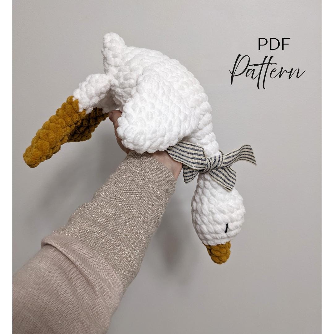 Easy Crochet Goose Pattern – Soft Velvet Plush Toy / Hug Goose Amigurumi Tutorial (Digital Download)