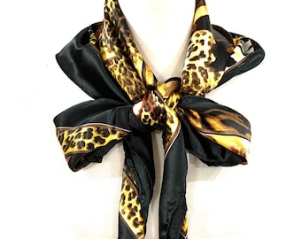 Sciarpa quadrata nera/Sciarpa con stampa floreale selvaggia/Sciarpa in viscosa/Scialle/Stampa/Scialle/Sciarpa alla moda da donna per tutte le stagioni.
