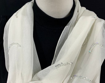 white formal shawl