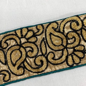 Gyllene kant, guld- och svart kant, kant med fina blågrön kanter, kant för formella kläder, kant för heminredning, broderad kant.