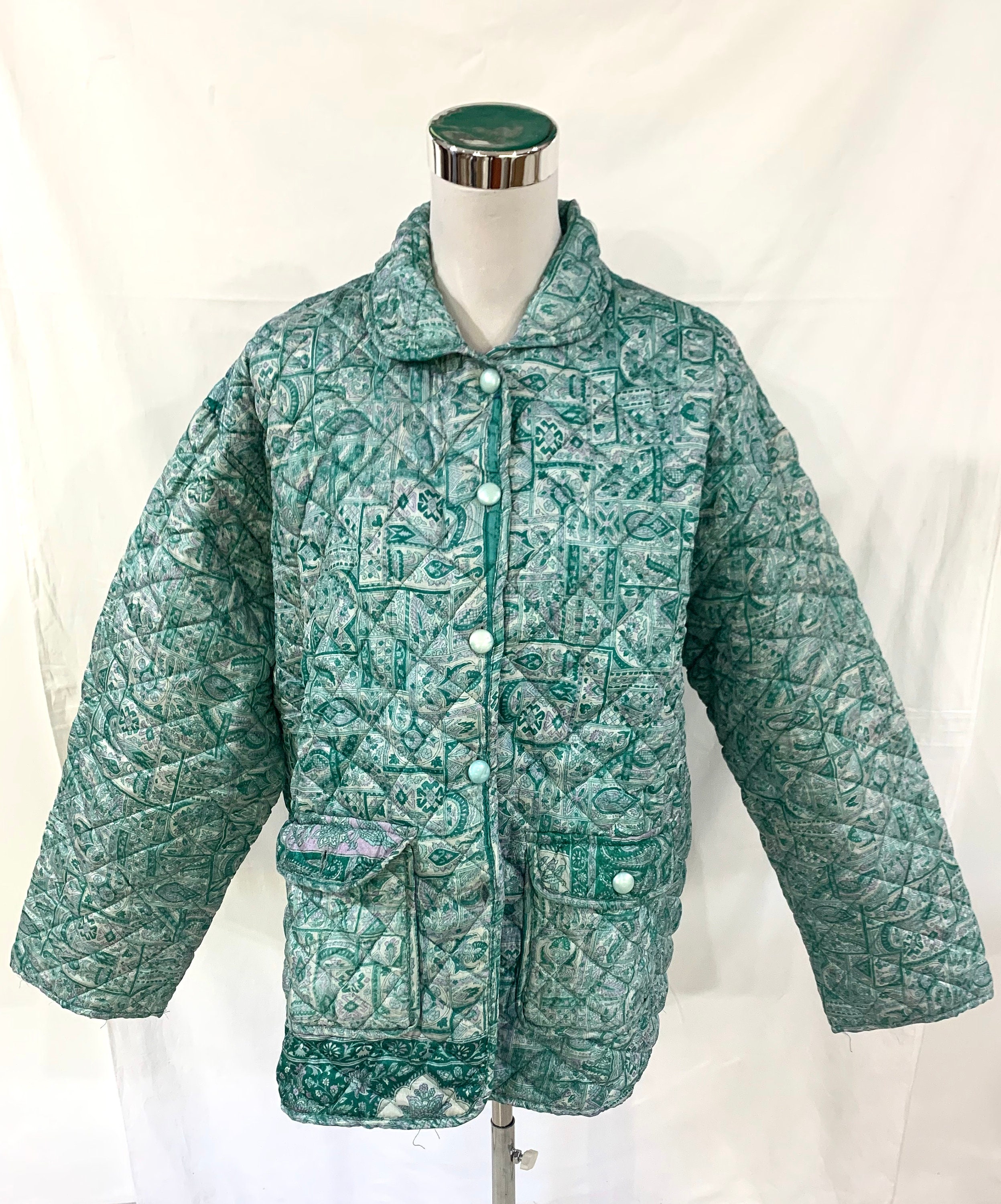 Jade green silk jacket,Large size Silk Jacket, vintage silk Saree