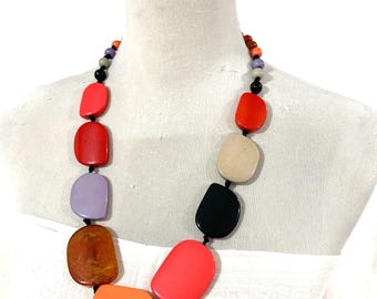 Multicolour Resin Flat Slab Statement Necklace, Chunky Knotted Resin Pebble shaped beaded  Necklace