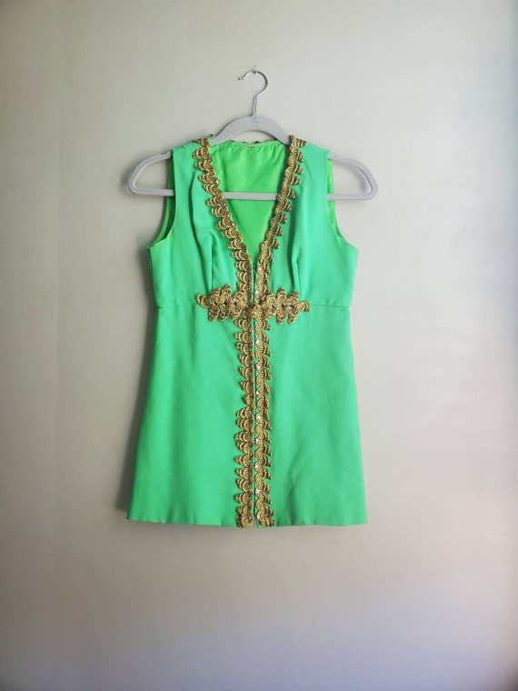 Vintage 60s Neon Green Mod Rhinestone Crepe Vest … - image 2