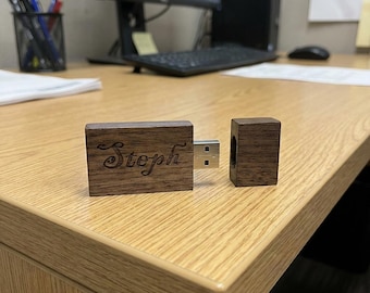 Engraved Walnut USB Flash Drive, Personalized Memory Stick, Wedding Gift