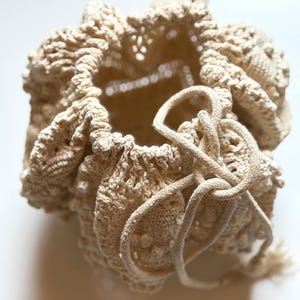 Vintage Crochet Drawstring Handbag: Chunky Boho Purse